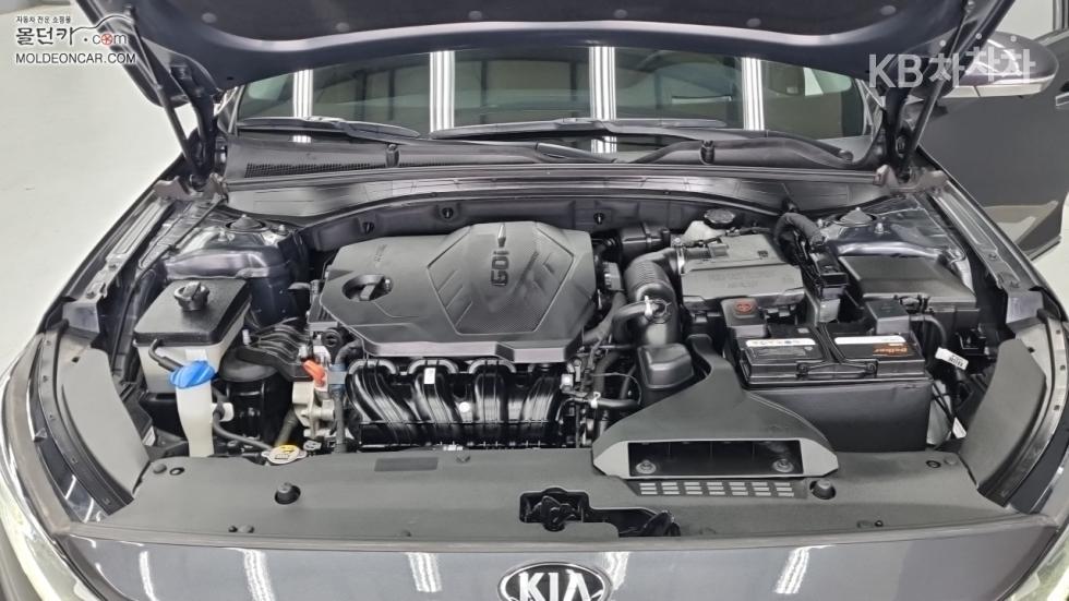 2020 - kia k7