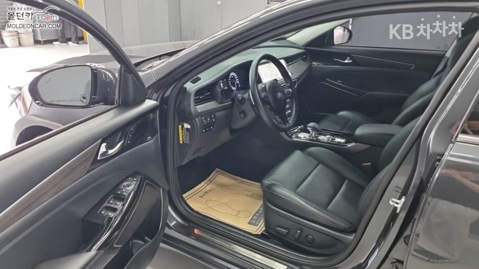 2020 - kia k7
