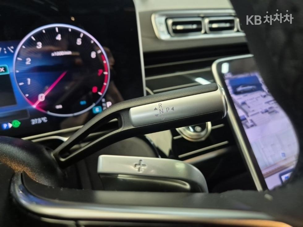 Mercedes-Benz S-klasse — miniaturë 8