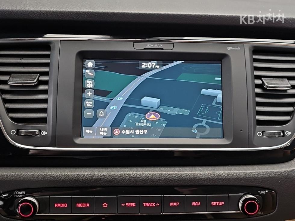 2018 - kia carnival