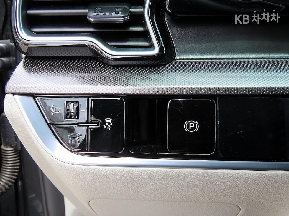 2024 - kia sportage