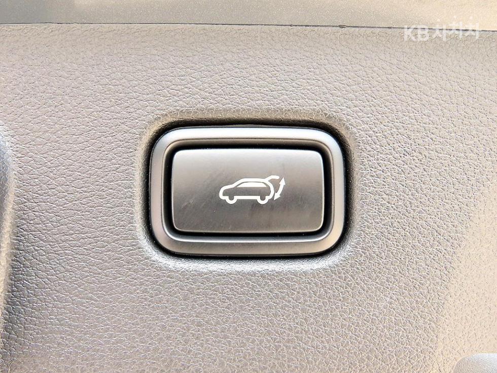 2024 - kia sportage