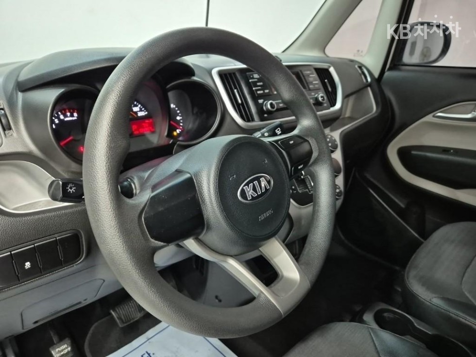 2019 - kia ray