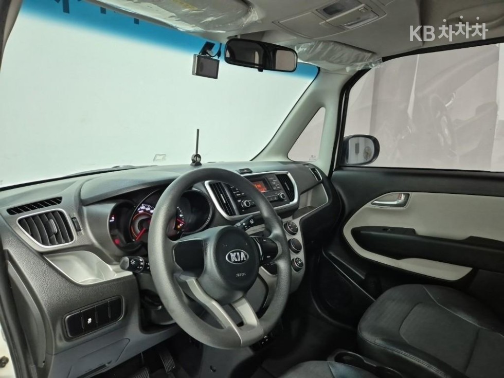 2019 - kia ray