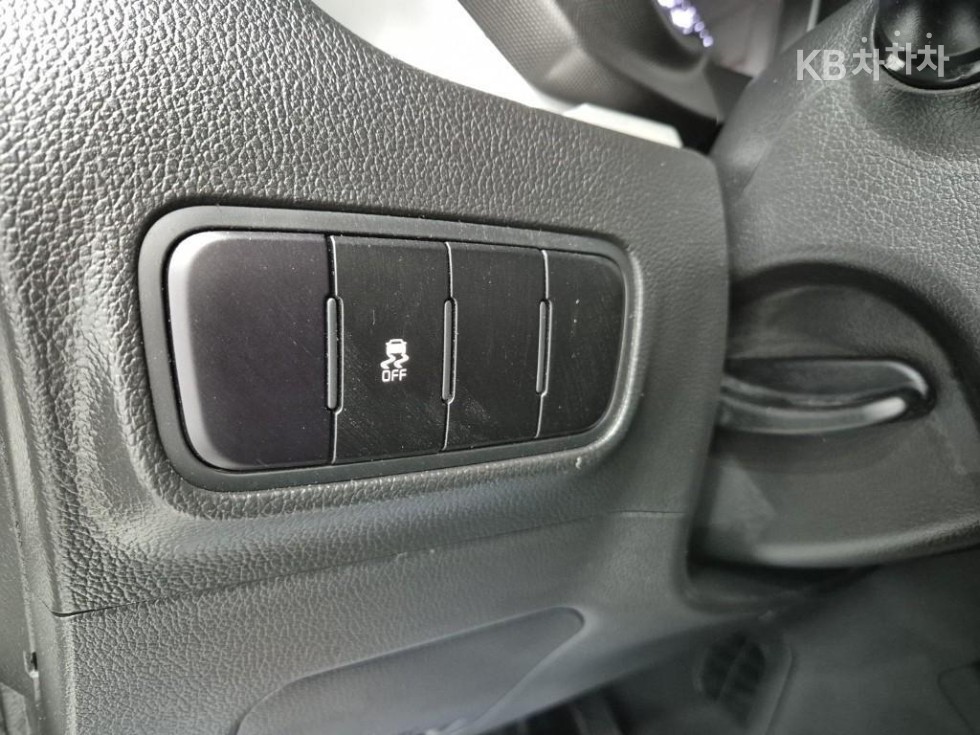 2019 - kia ray