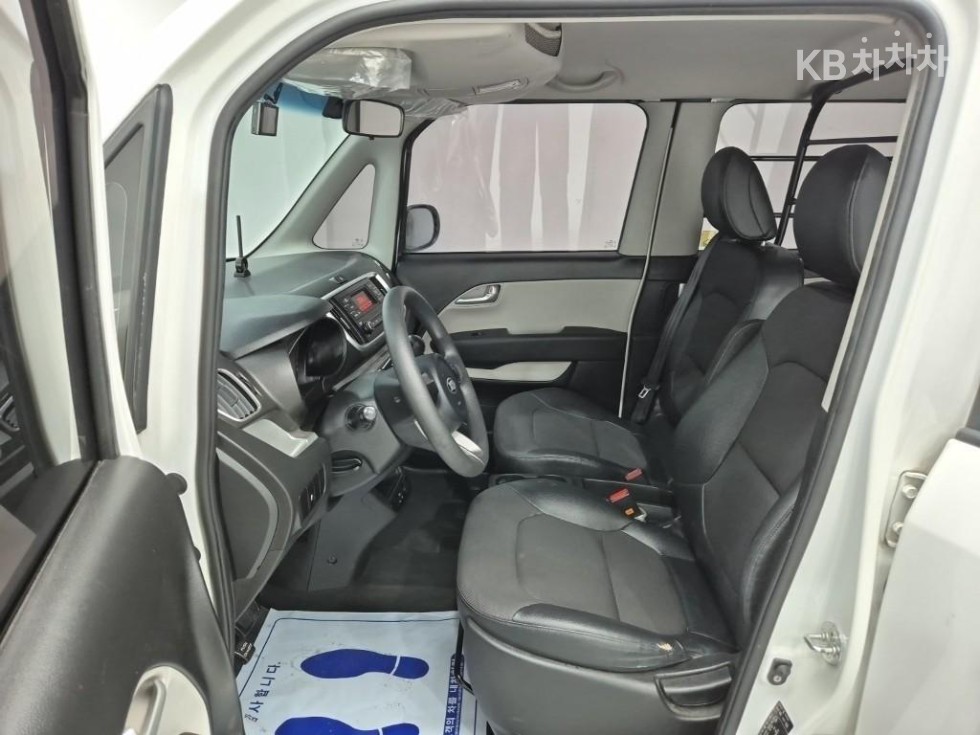 2019 - kia ray