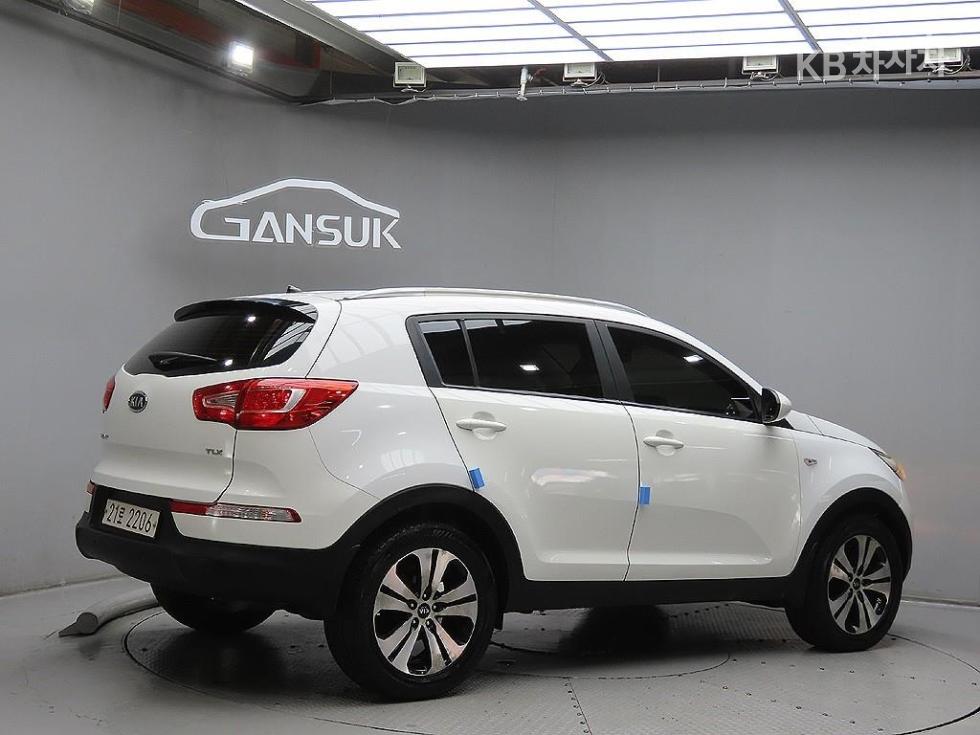 2012 - kia sportage