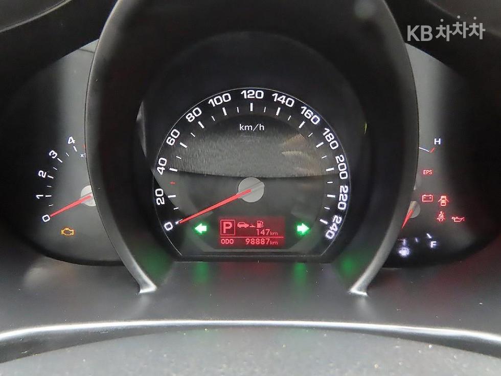 2012 - kia sportage