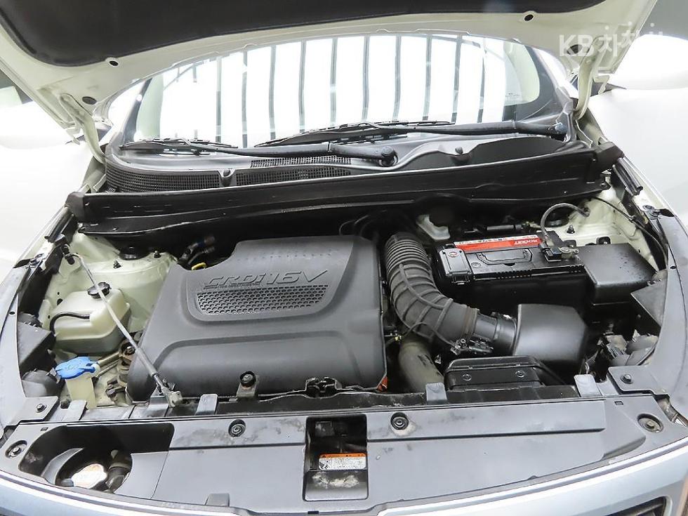 2012 - kia sportage