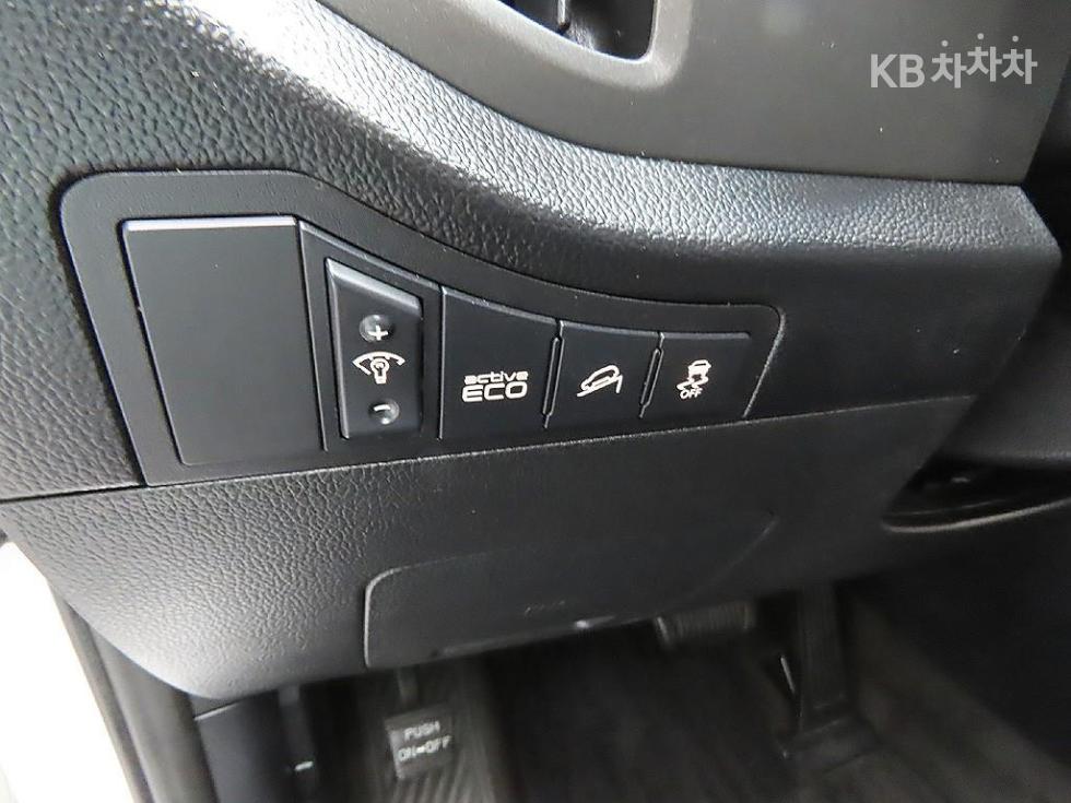 2012 - kia sportage