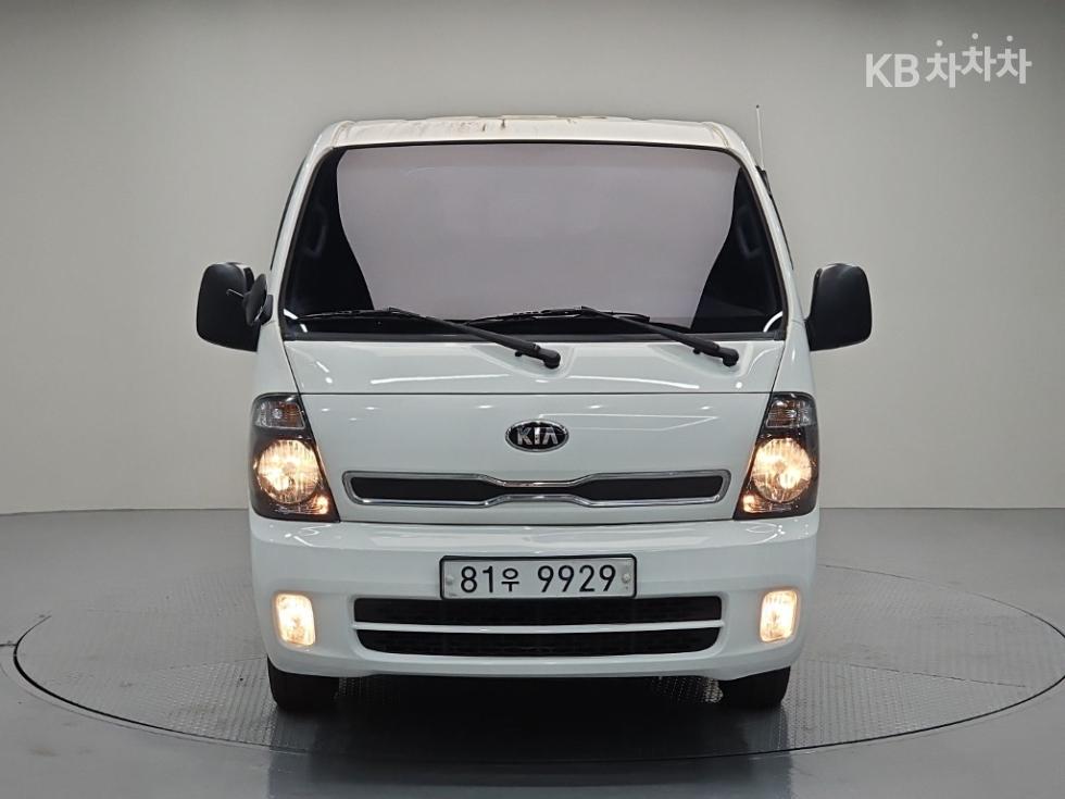 2016 - kia bongo iii