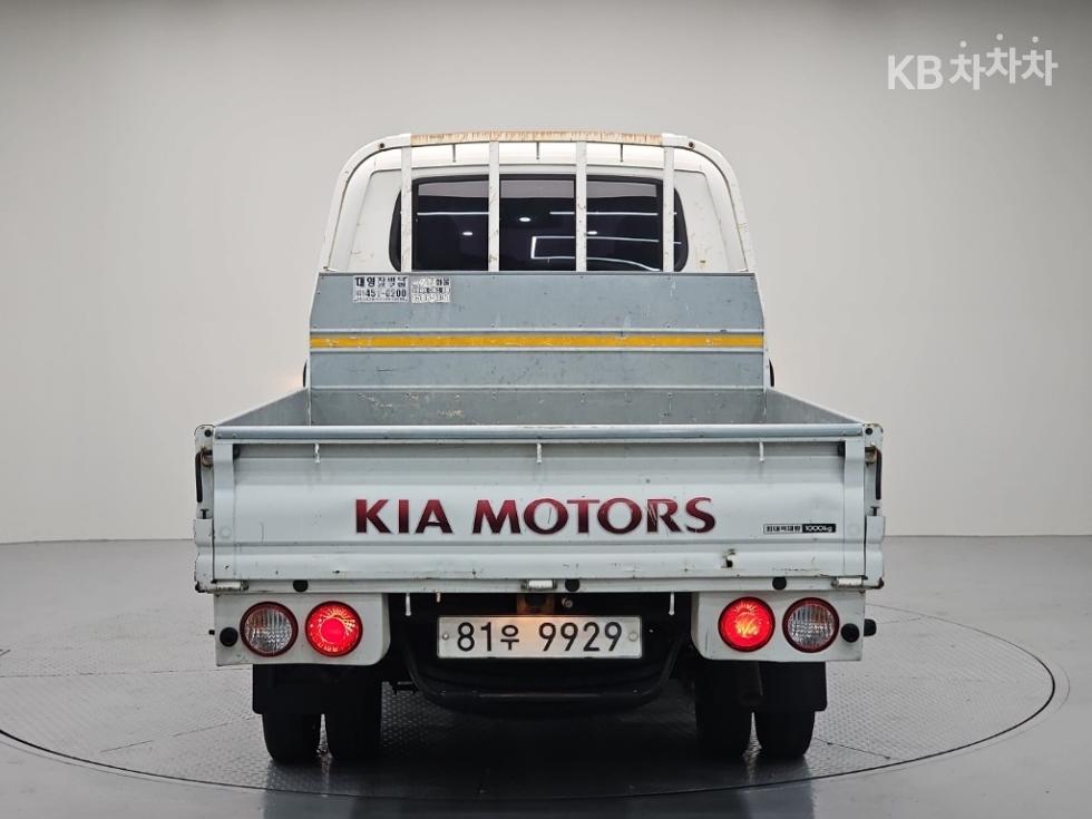 2016 - kia bongo iii