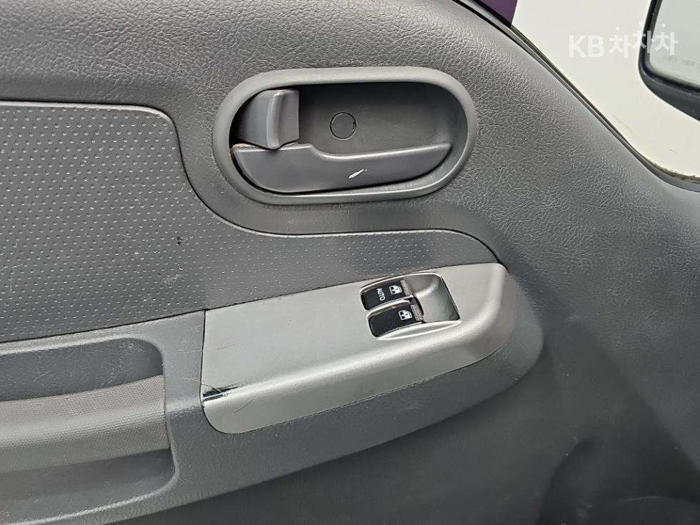 2016 - kia bongo iii