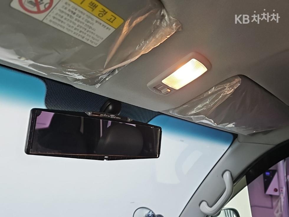 2016 - kia bongo iii