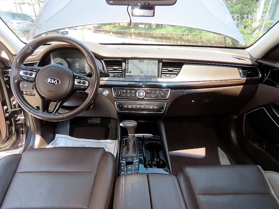 2018 - kia k7