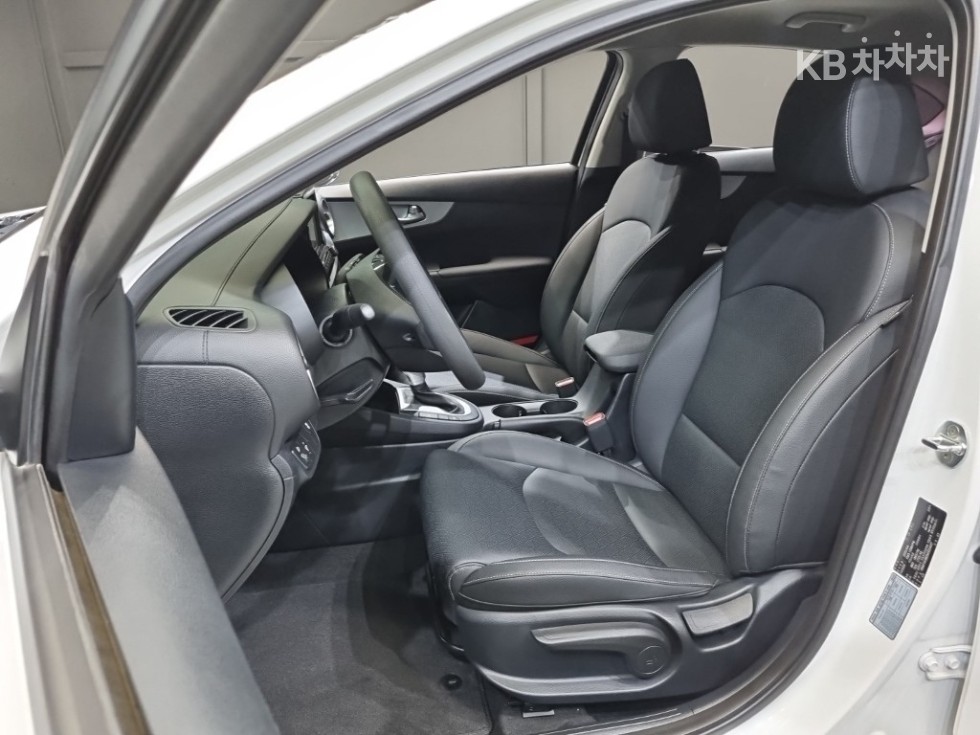 2022 - kia k3