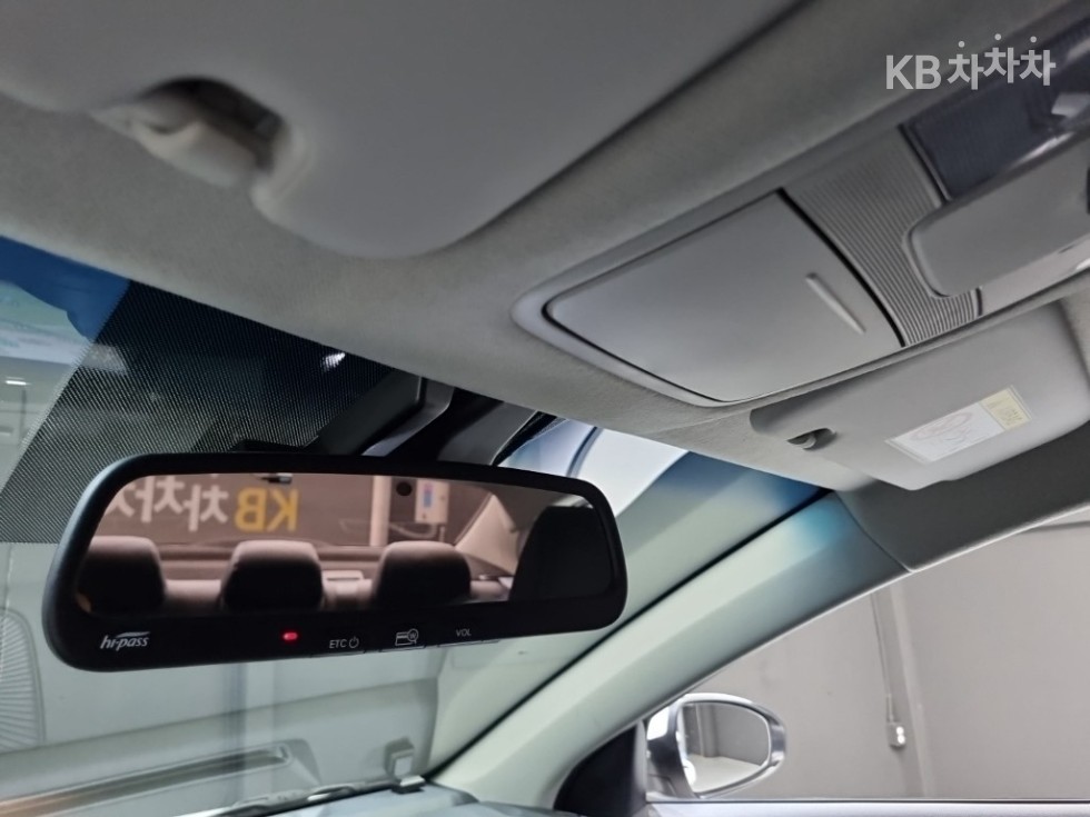 2022 - kia k3