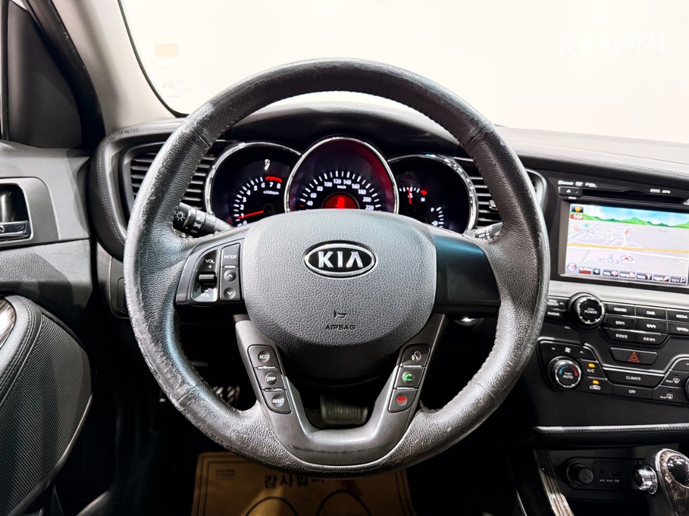 2012 - kia k5