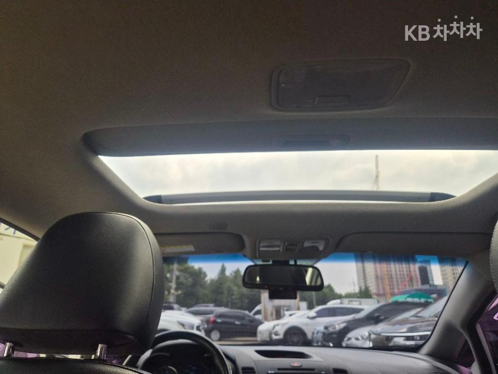 2012 - kia k3