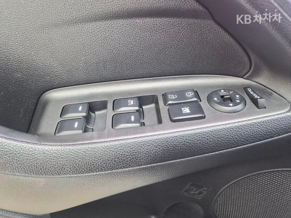 2012 - kia k3