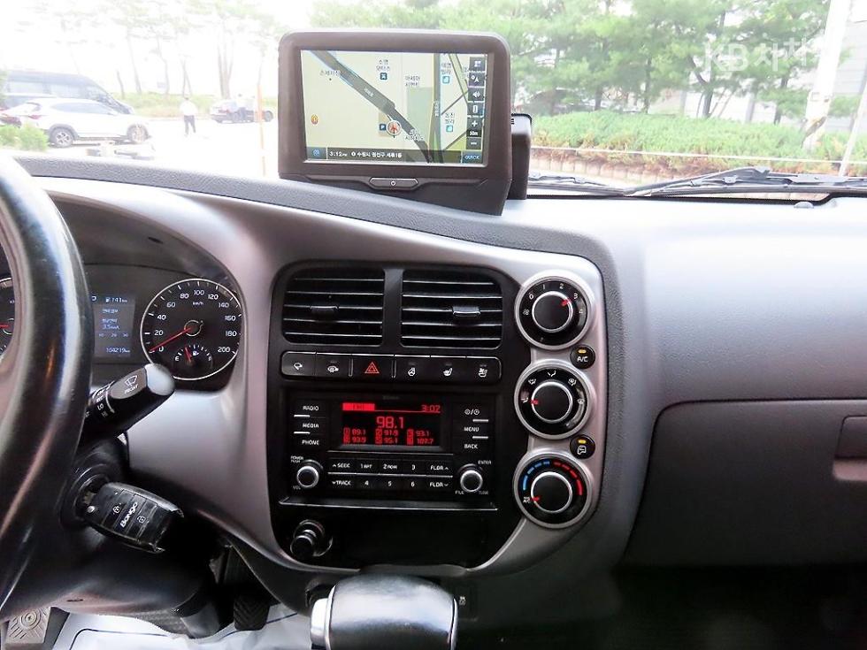 2022 - kia bongo iii