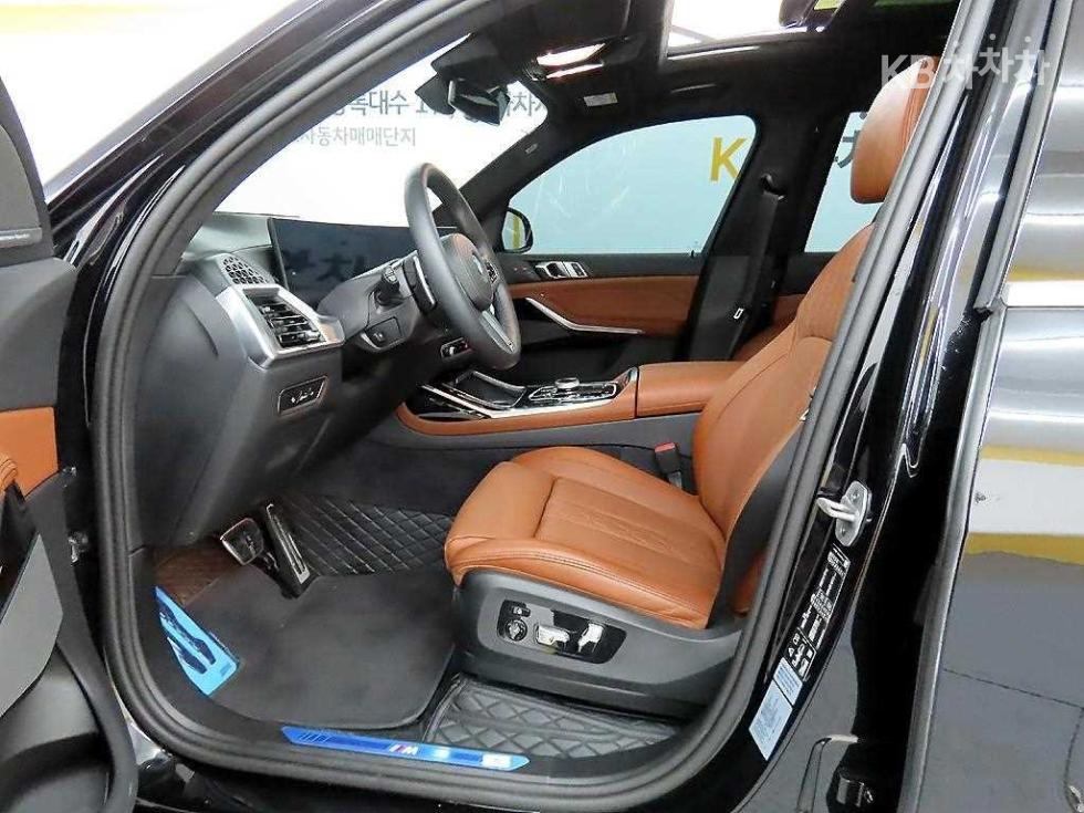 BMW X7 — miniaturë 5
