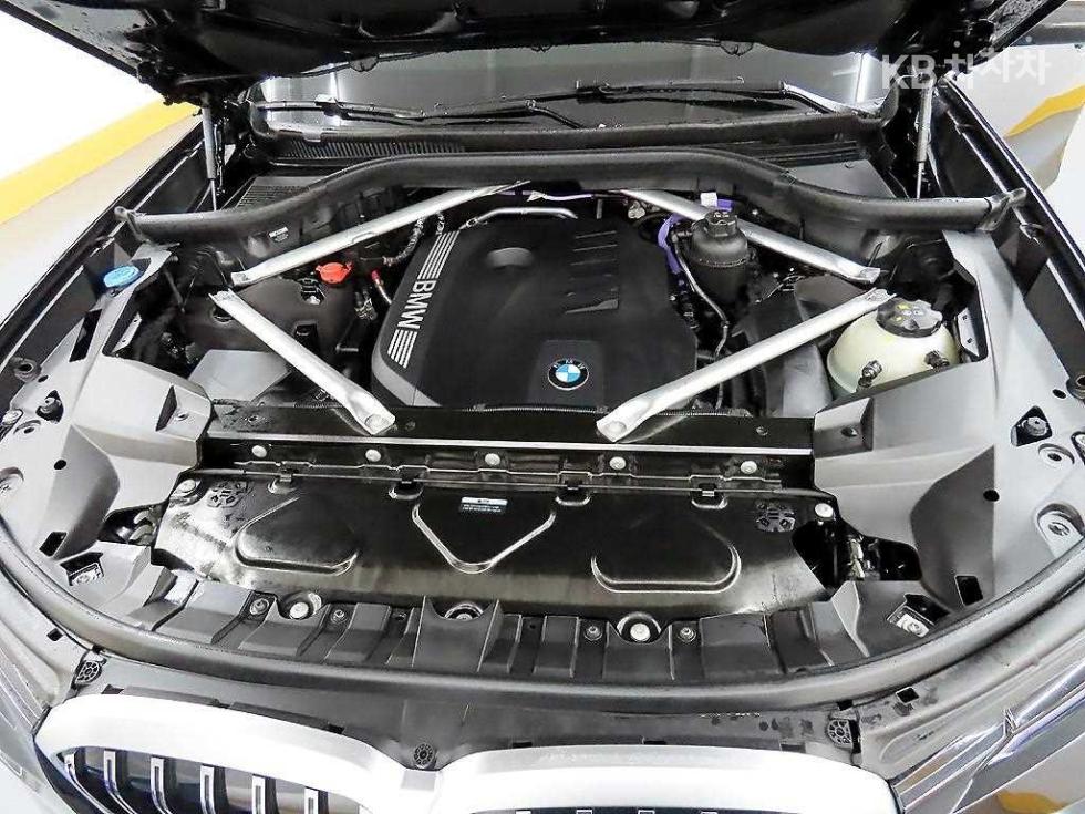 BMW X7 — miniaturë 19
