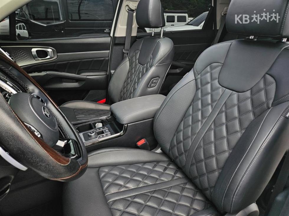 2021 - kia sorento