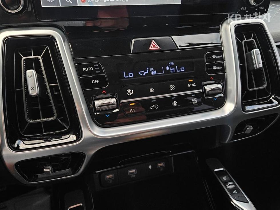 2021 - kia sorento