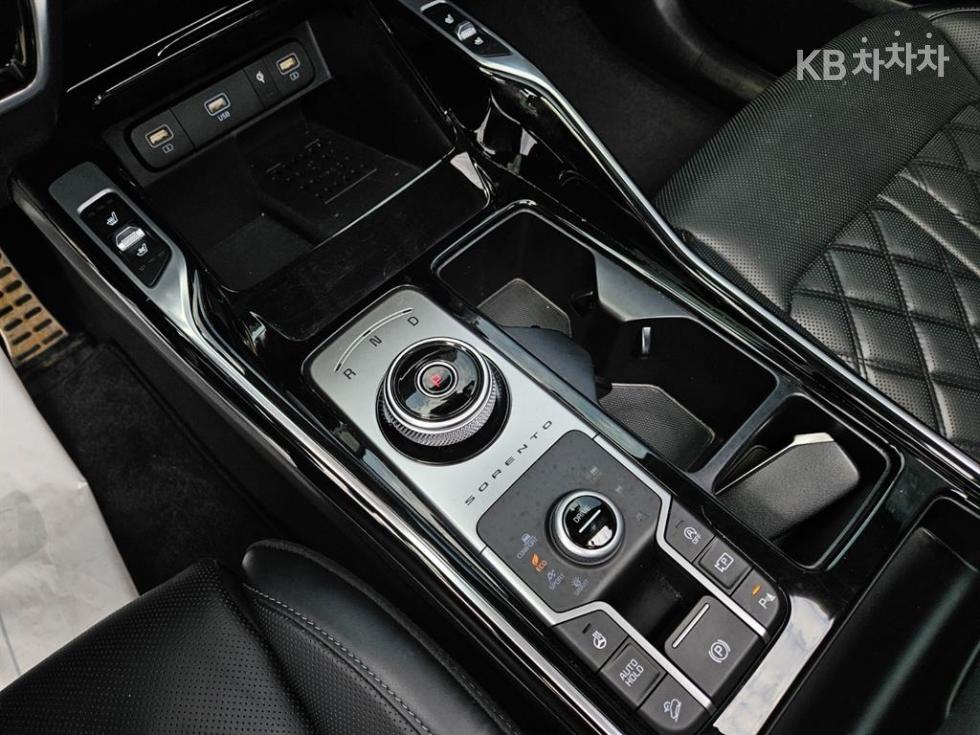 2021 - kia sorento