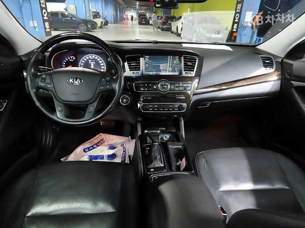 2014 - kia k7
