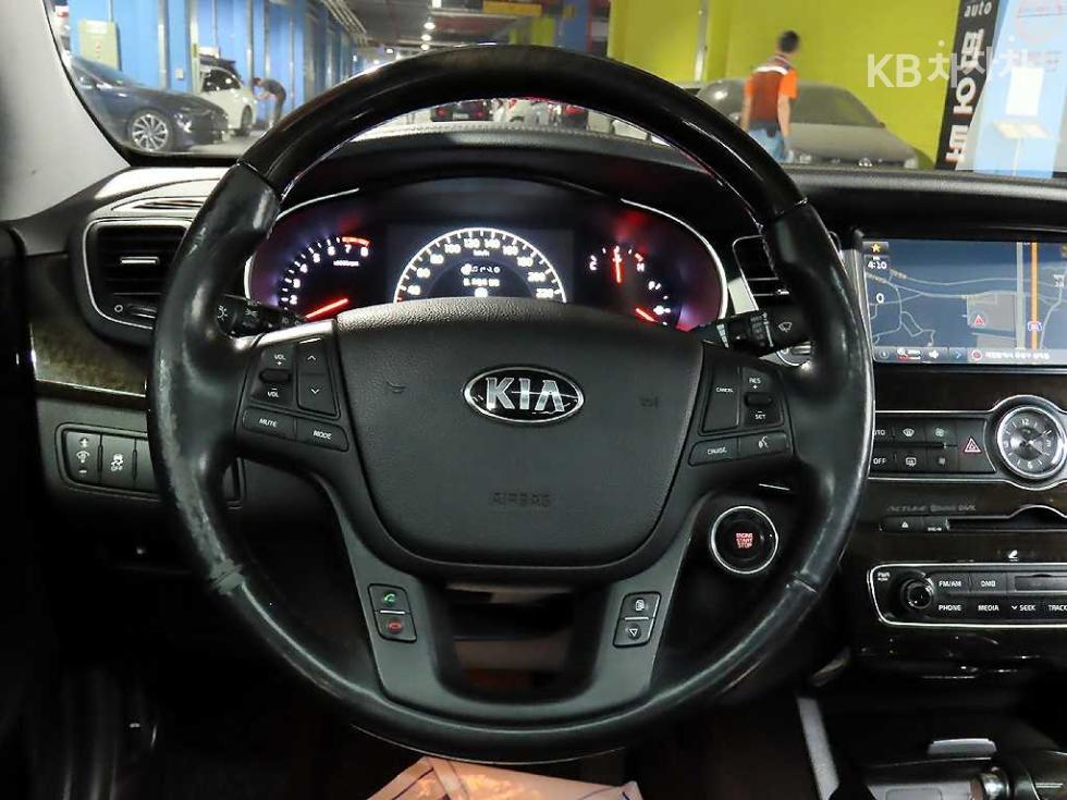 2014 - kia k7