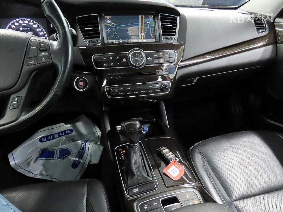 2014 - kia k7