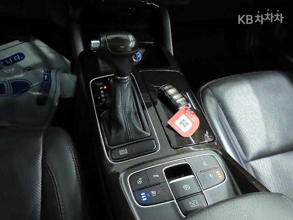 2014 - kia k7