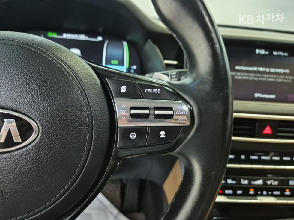 2021 - kia k7