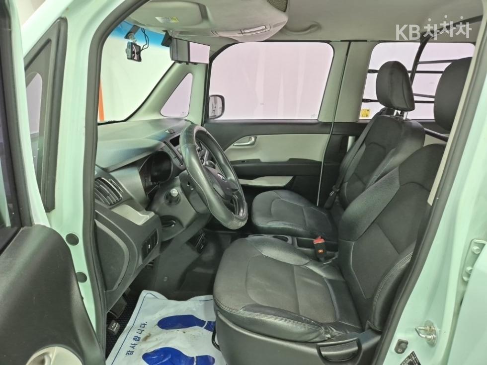 2016 - kia ray-ban