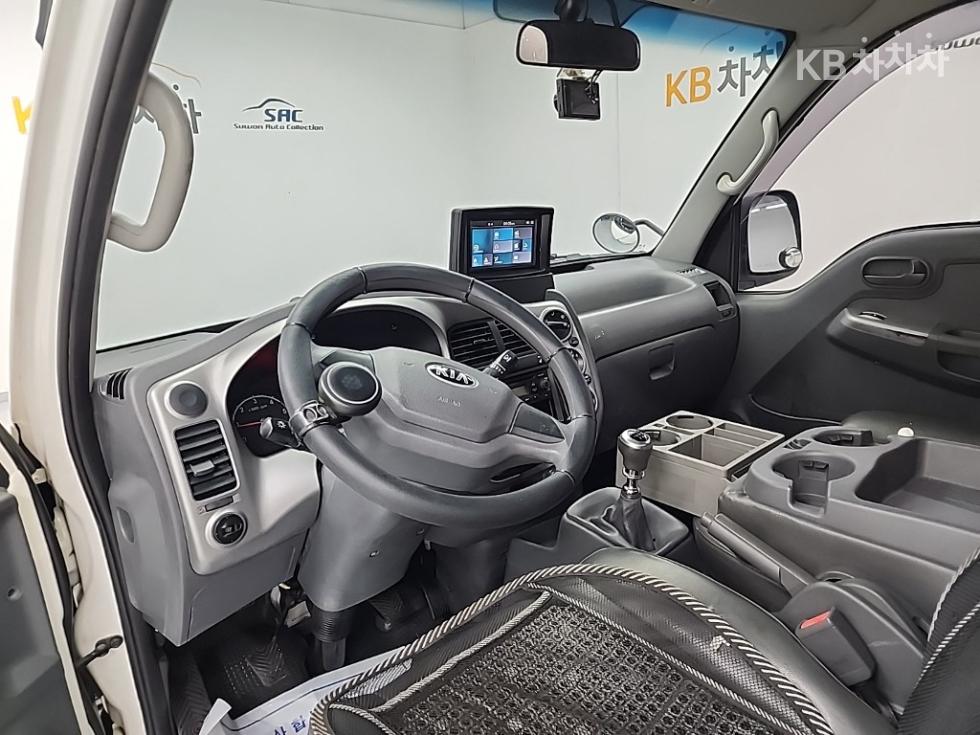 2016 - kia bongo iii