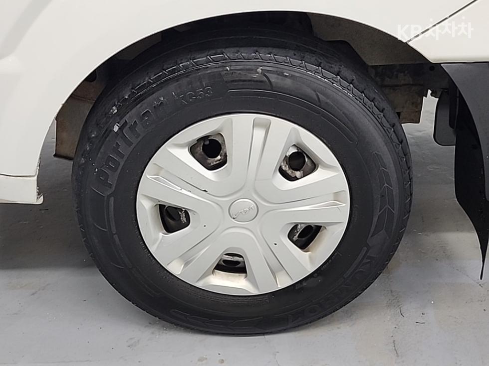 2016 - kia bongo iii