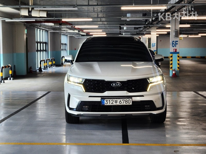 2021 - kia sorento