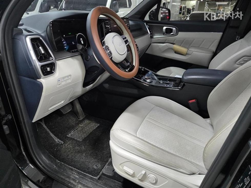 2023 - kia sorento