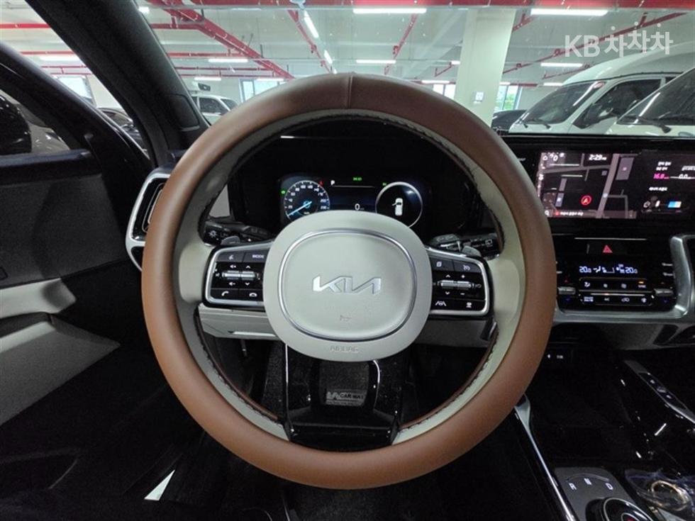 2023 - kia sorento