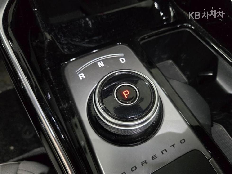 2023 - kia sorento
