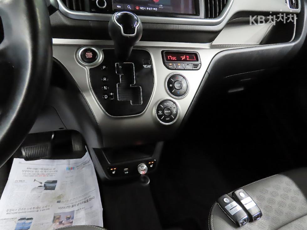 2021 - kia ray