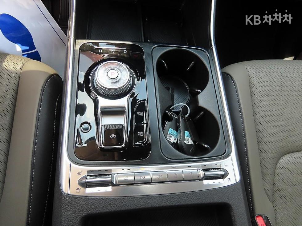 2025 - kia carnival