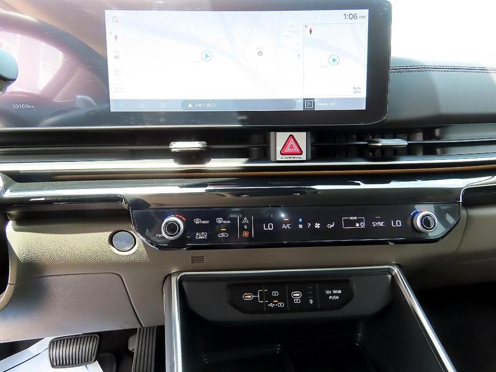 2025 - kia carnival