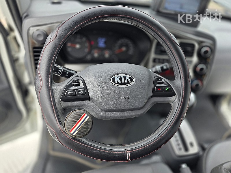 2018 - kia bongo iii
