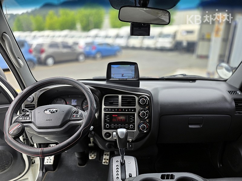 2018 - kia bongo iii