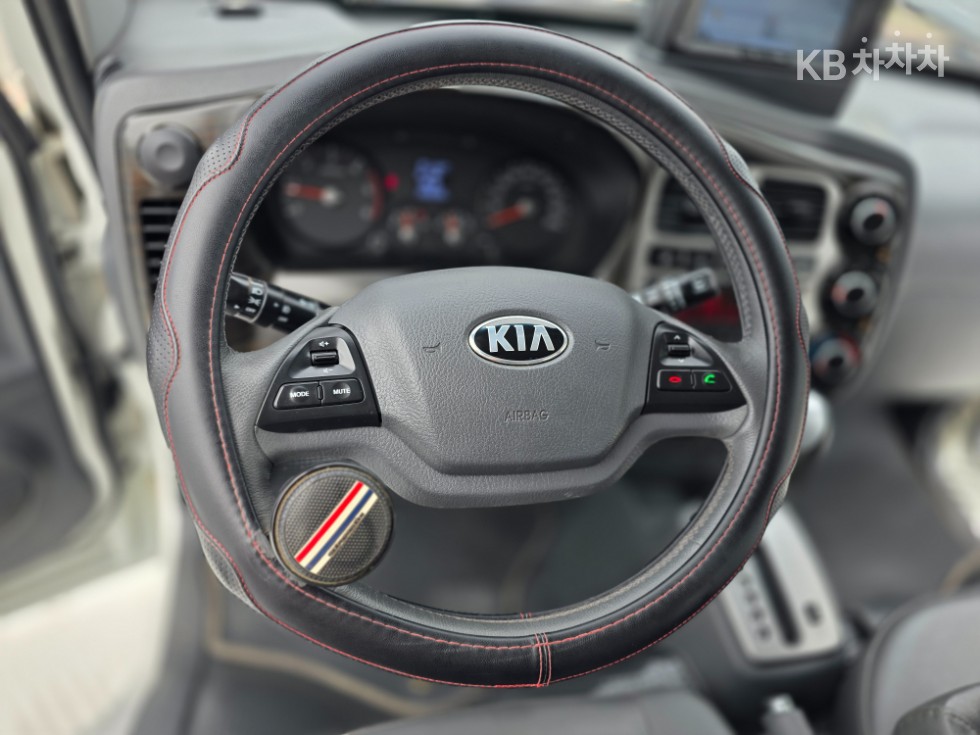 2018 - kia bongo iii