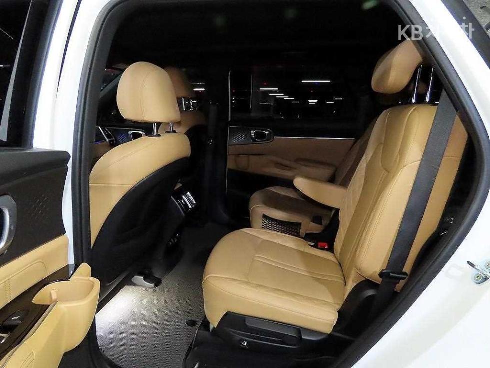 2022 - kia sorento