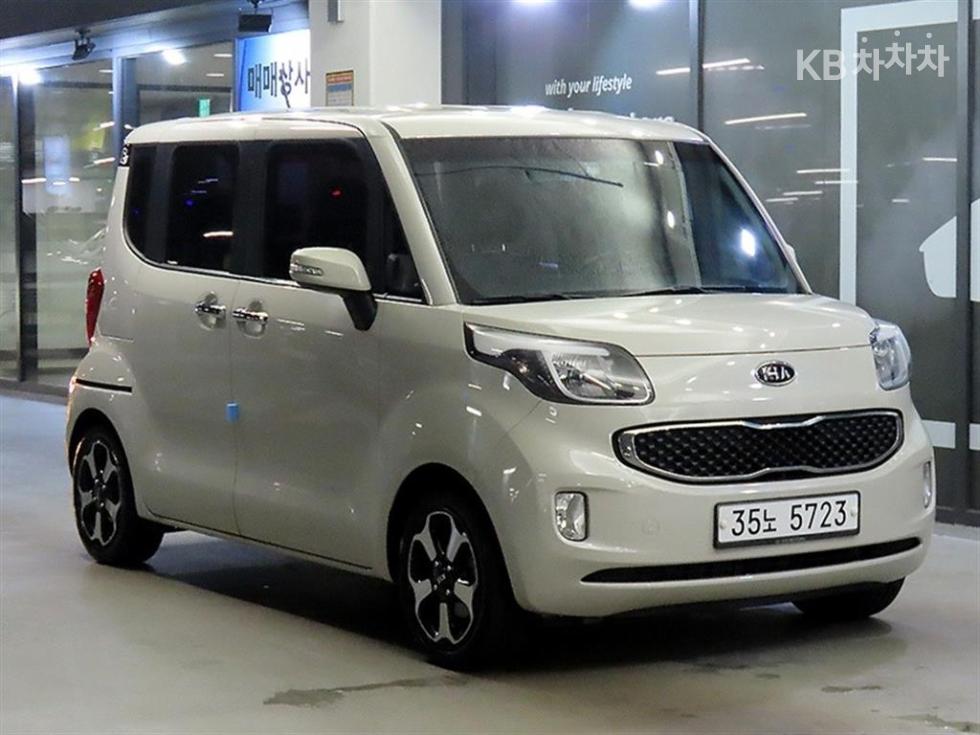 2012 kia ray